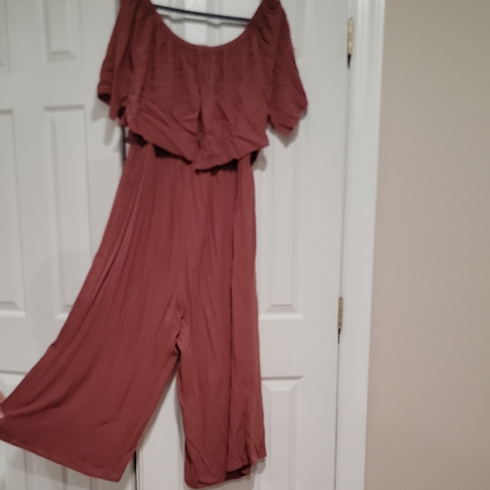 City Chic Off-Shoulder Jumpsuit in Dusty Rose - Picture 3 of 4
